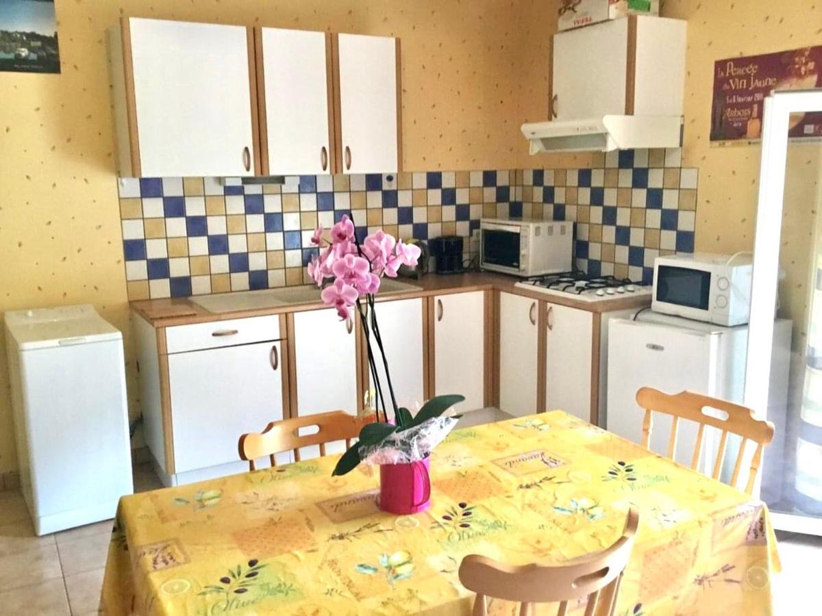 La Ferme De Montard Bed & Breakfast Montmorot Rom bilde
