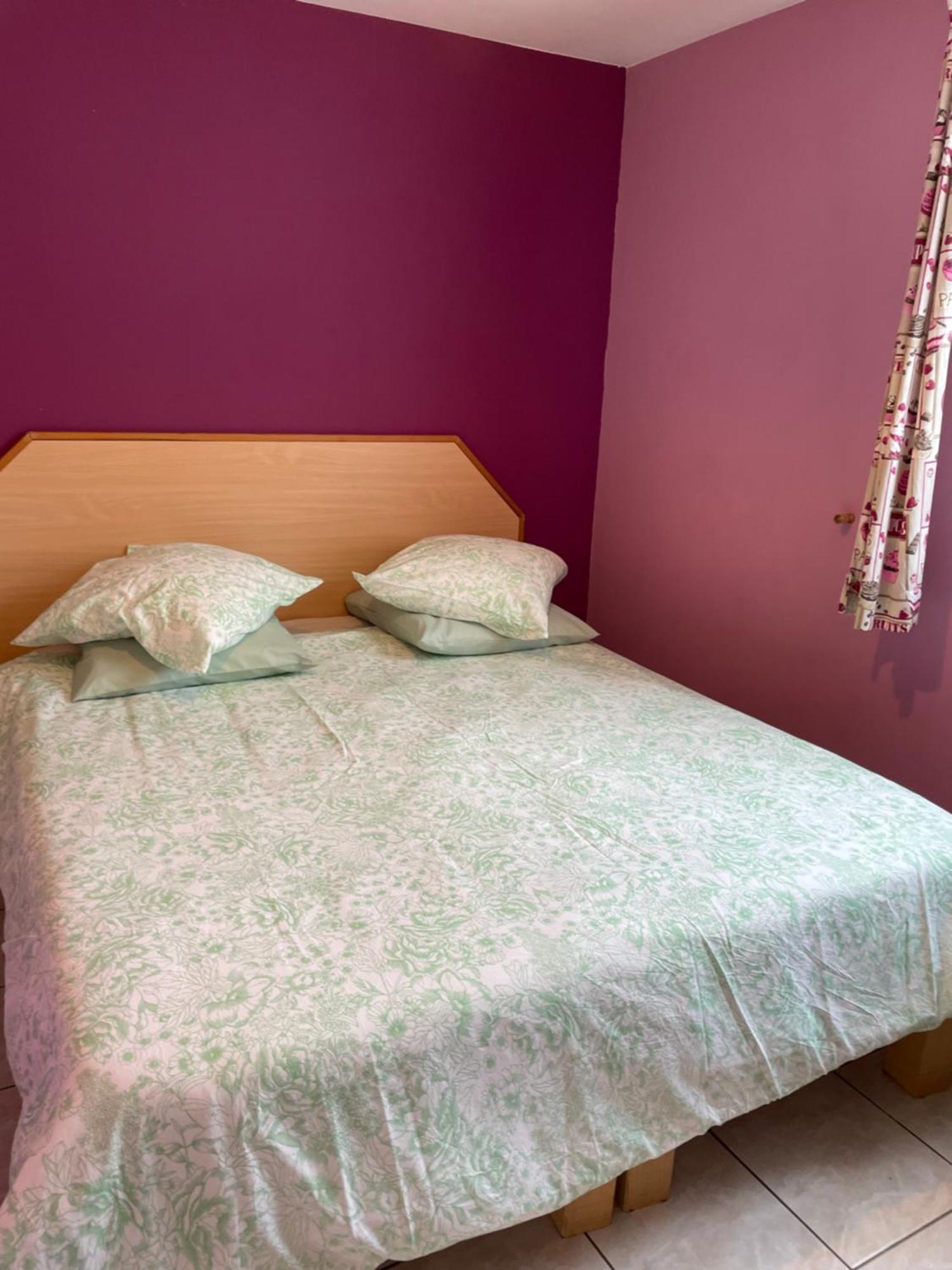 La Ferme De Montard Bed & Breakfast Montmorot Rom bilde
