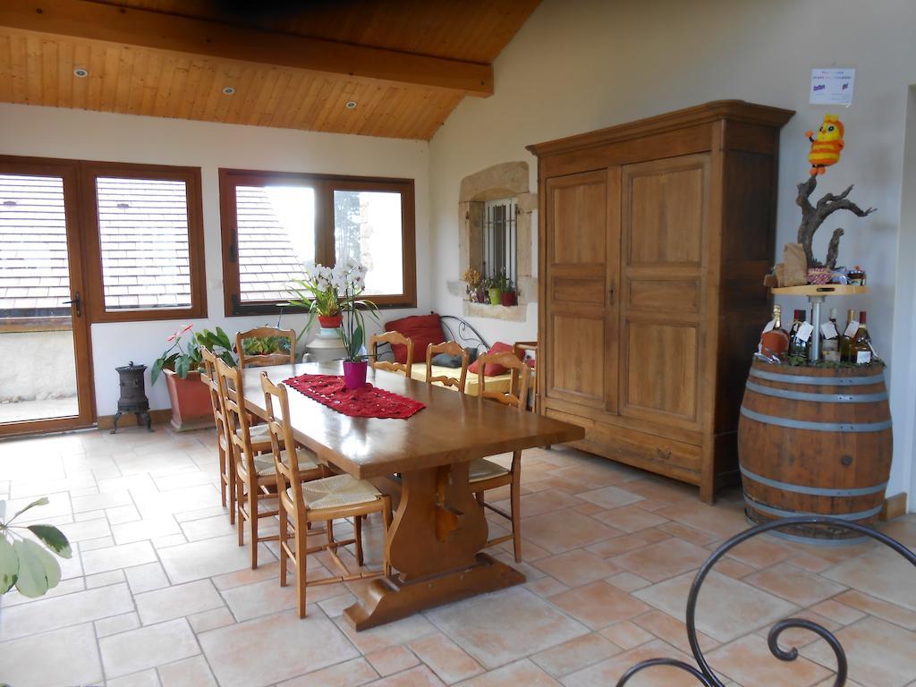 La Ferme De Montard Bed & Breakfast Montmorot Eksteriør bilde